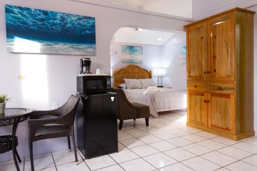 Sea Eye Hotel Sunset Building in Unknown City, Honduras