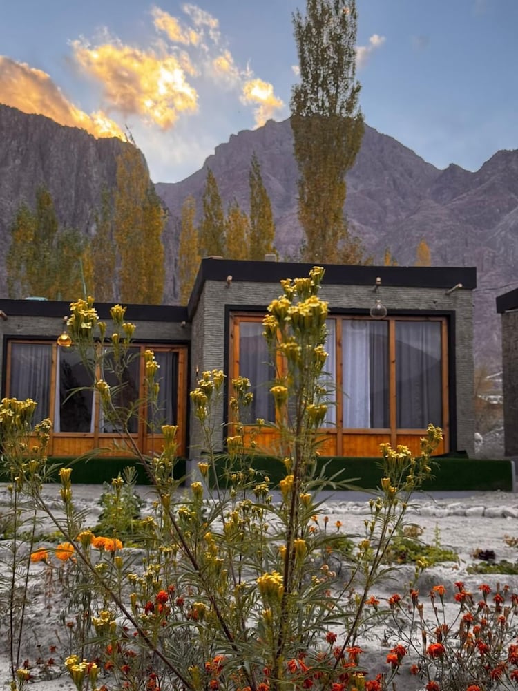 Yeti Resort Hunder - last minute hotel in Leh