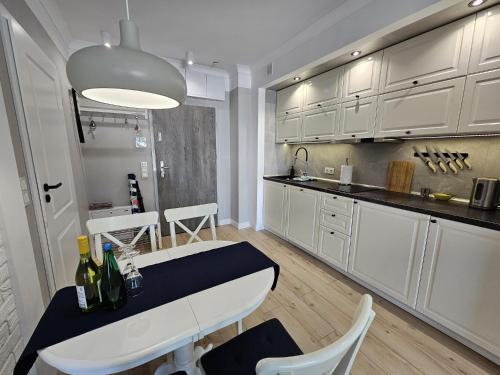 Apartament Capri — 4-Star Luxury Hotel in Miedzyzdroje, Poland