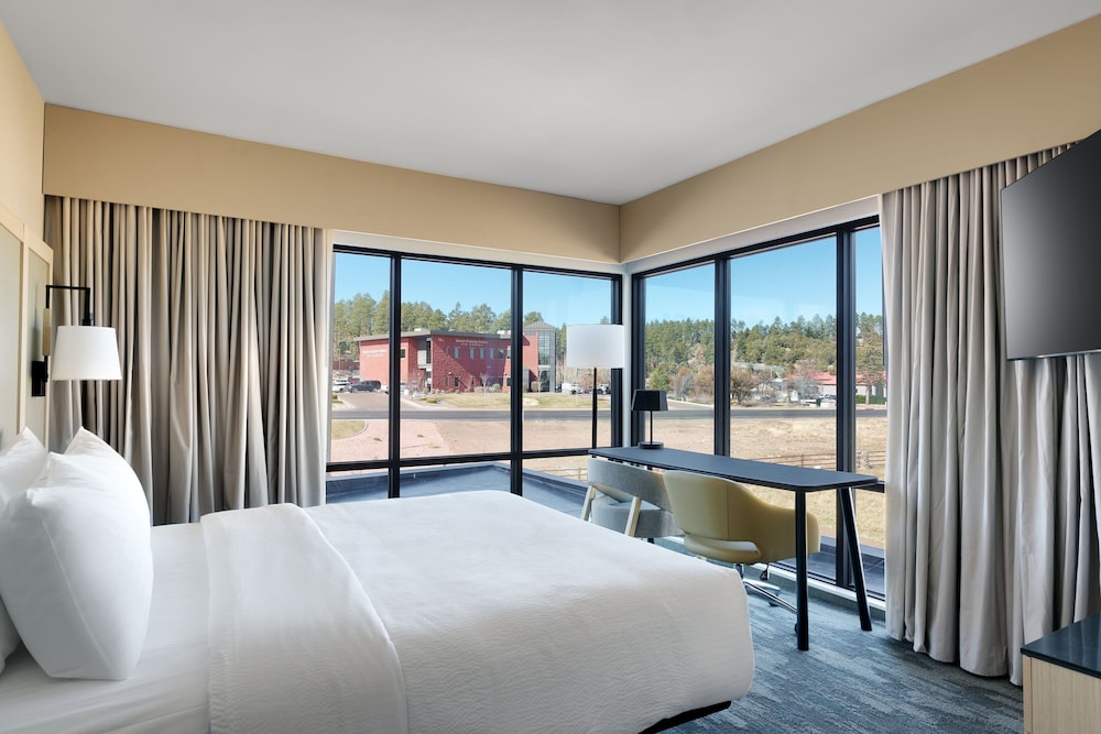 Fairfield by Marriott Inn & Suites Show Low - photo 27