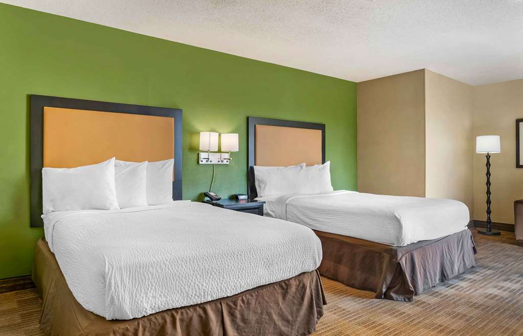 Extended Stay America Select Suites Grand Rapids Kentwood - photo 33