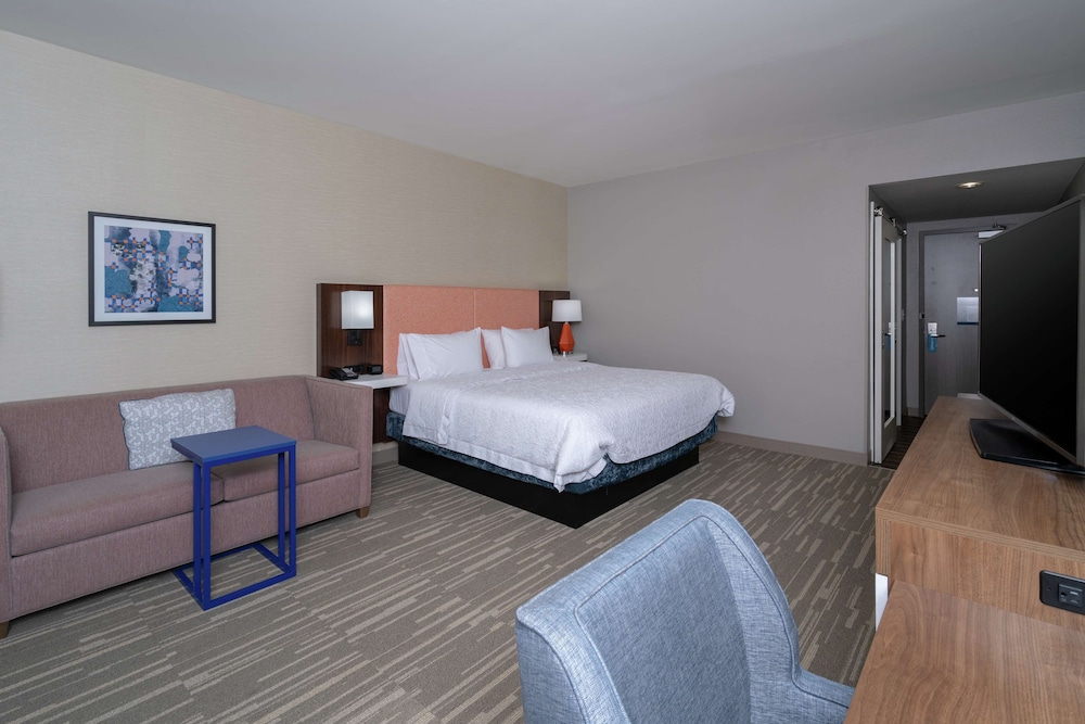 Hampton Inn & Suites Glenarden Washington DC - photo 16