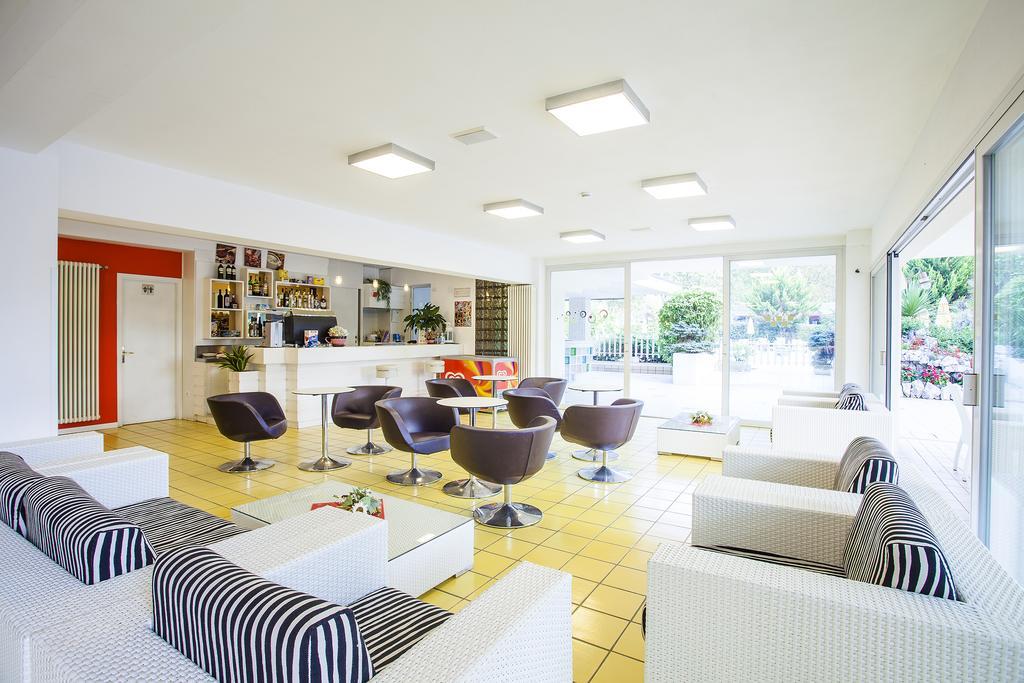 Hotel Duca Di Kent — Cesenatico