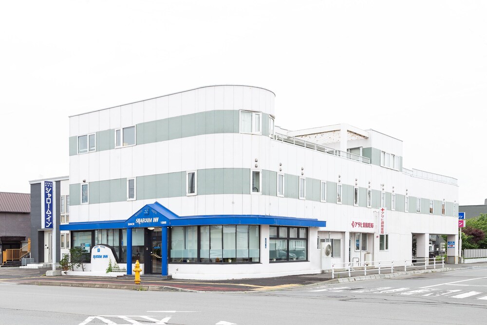 OYO 44286 Hotel Sharoum Inn in Hakodate, Japan