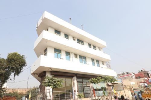 Hotel New Sunrise in Faridabad, India