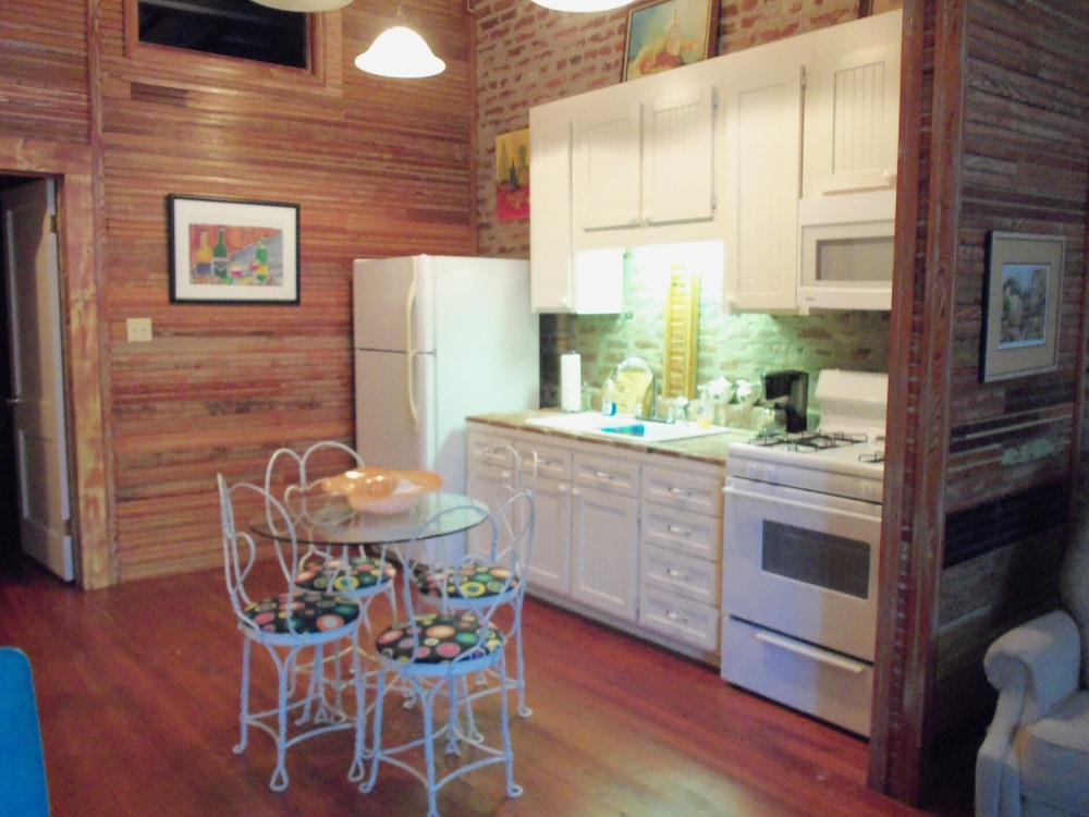 The Main Street Hotel - photo 55