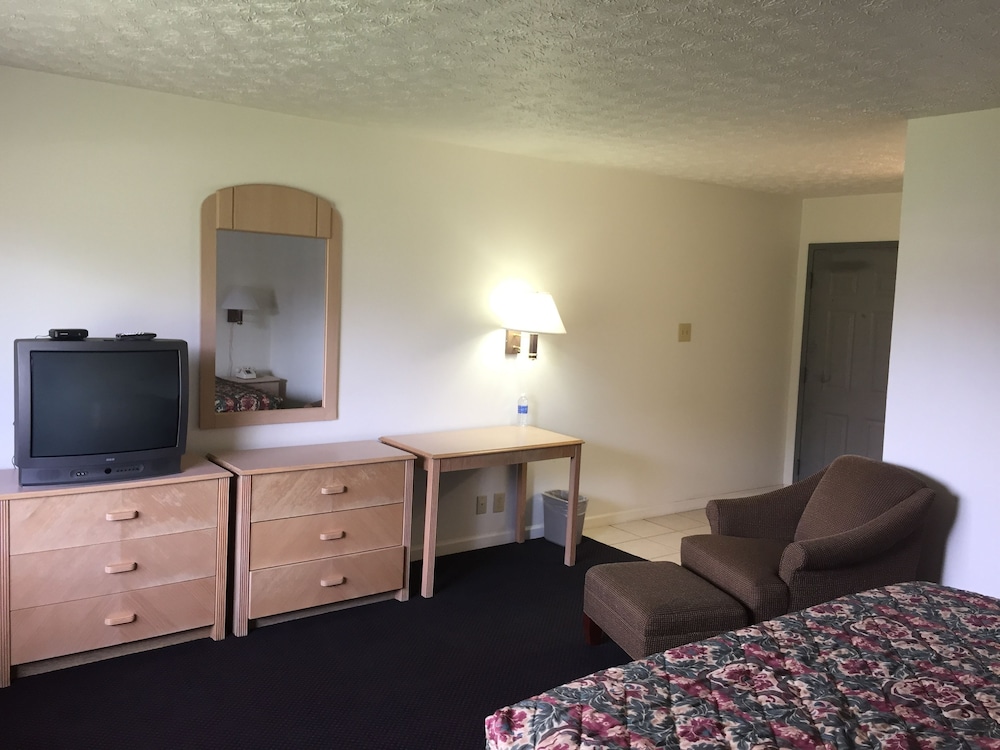 Economy Inn Lafayette - photo 12