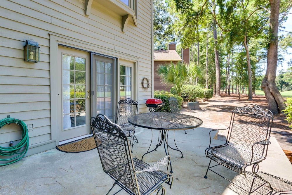 Hilton Head Resort Condo w Pool Access - photo 29