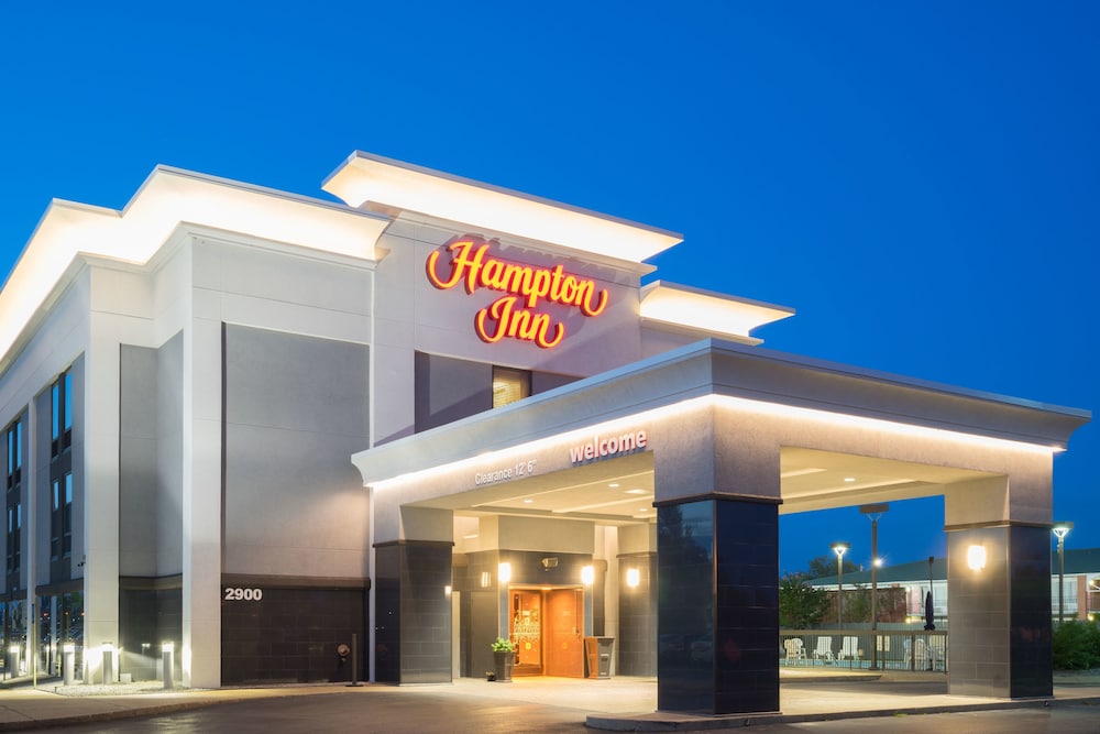 Hampton Inn Jonesboro - photo 59