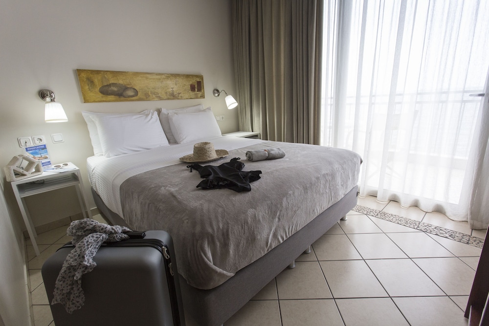 Hotel Zefyros in Unknown City, Greece