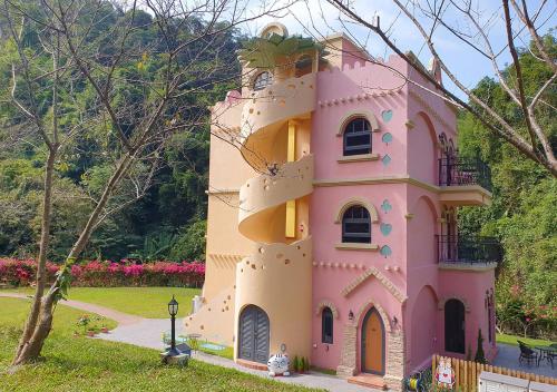 岩川森林民宿 Springcreek B&B — 4-Star Luxury Hotel in Miaoli, Republic of China Taiwan