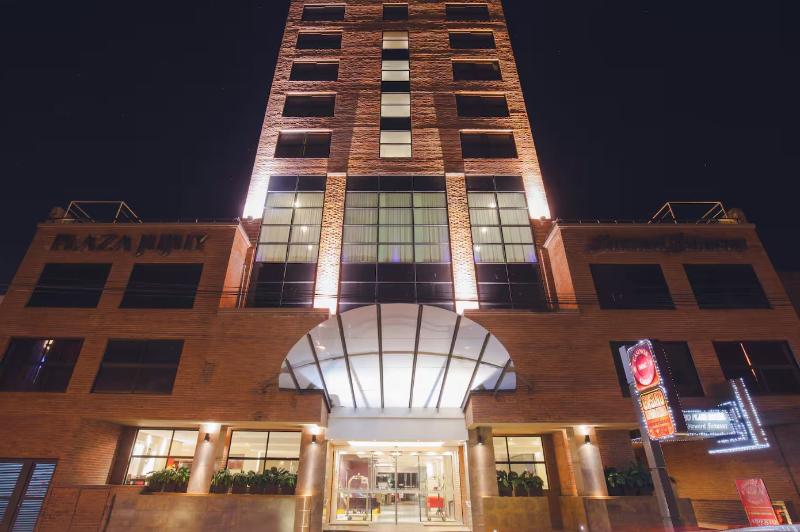 Howard Johnson Plaza Jujuy in San Salvador De Jujuy, Argentina