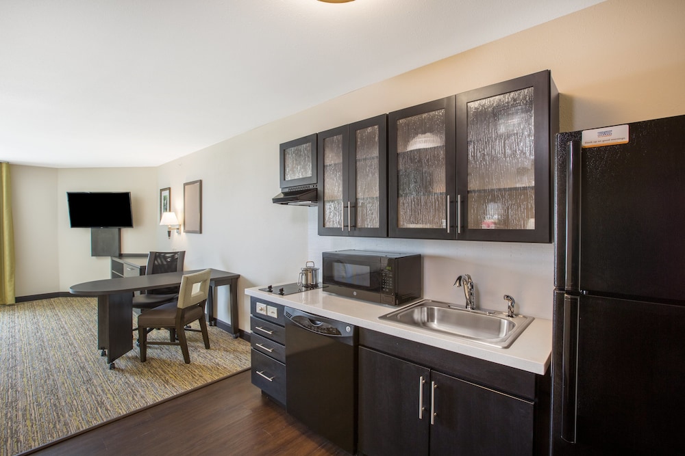Candlewood Suites Omaha Millard Area by IHG - photo 9