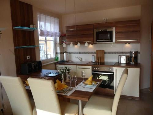 Ferienwohnung Seeanemone I — 5-Star Luxury Hotel in Seeheilbad Graal-Mueritz, Germany