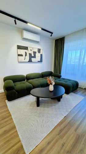 Lake House I — 4-Star Luxury Hotel in Bucharest, Romania
