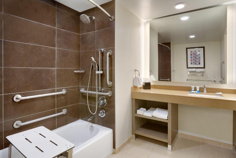 Hyatt House Portland Beaverton - photo 24