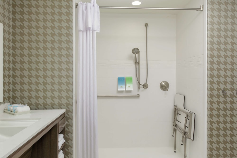 Home2 Suites by Hilton Fort Collins - photo 7