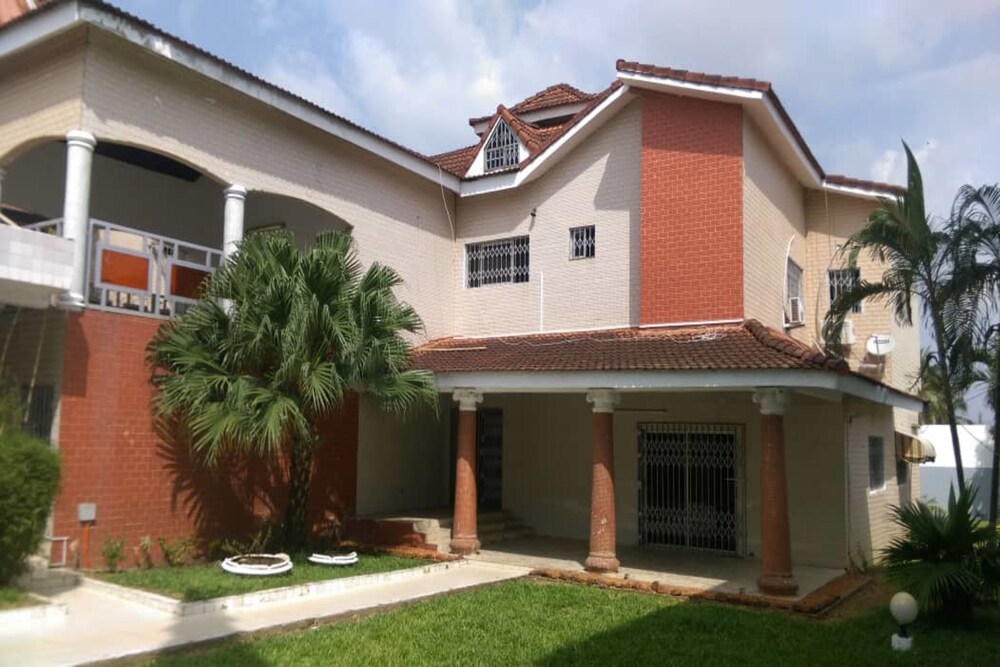 Résidence Le Monopole - carbon neutral hotel in Abidjan