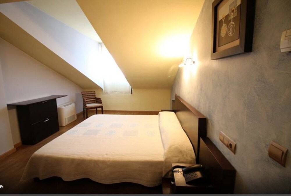 Hotel El Tratado - carbon neutral hotel in Tordesillas
