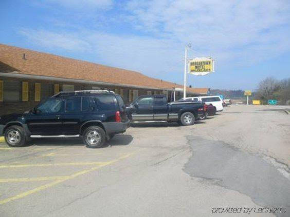Morgantown Motel - photo 10