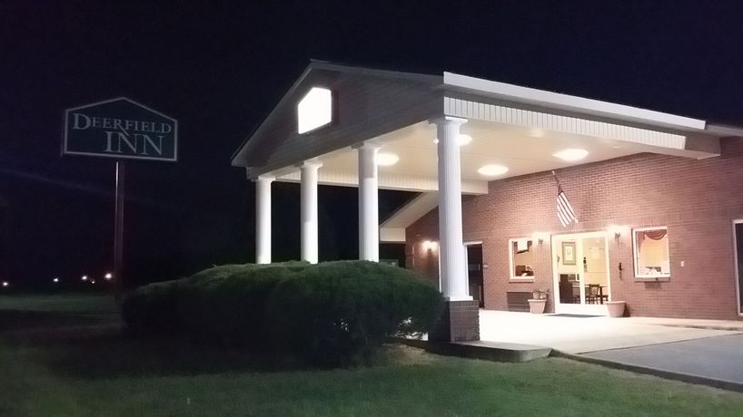 Deerfield Inn and Suites - photo 5