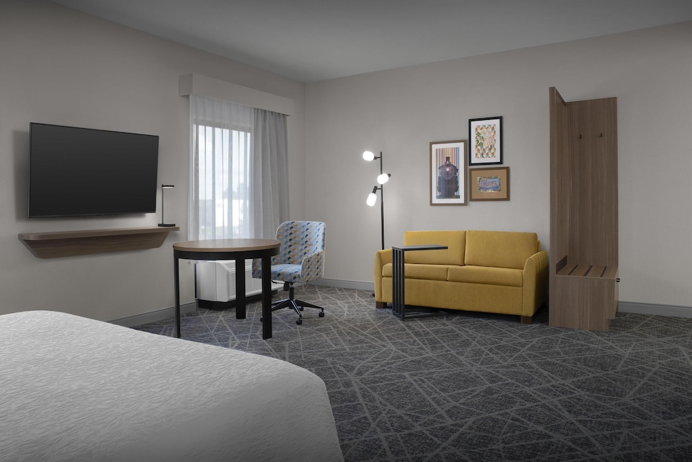 Hampton Inn & Suites Laurel MS - photo 16