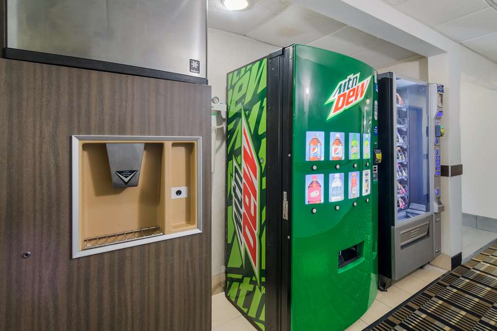 Americas Best Value Inn Fargo - photo 28