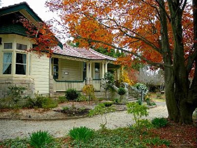 Broomelea — 4-Star Luxury Hotel in Leura, Australia