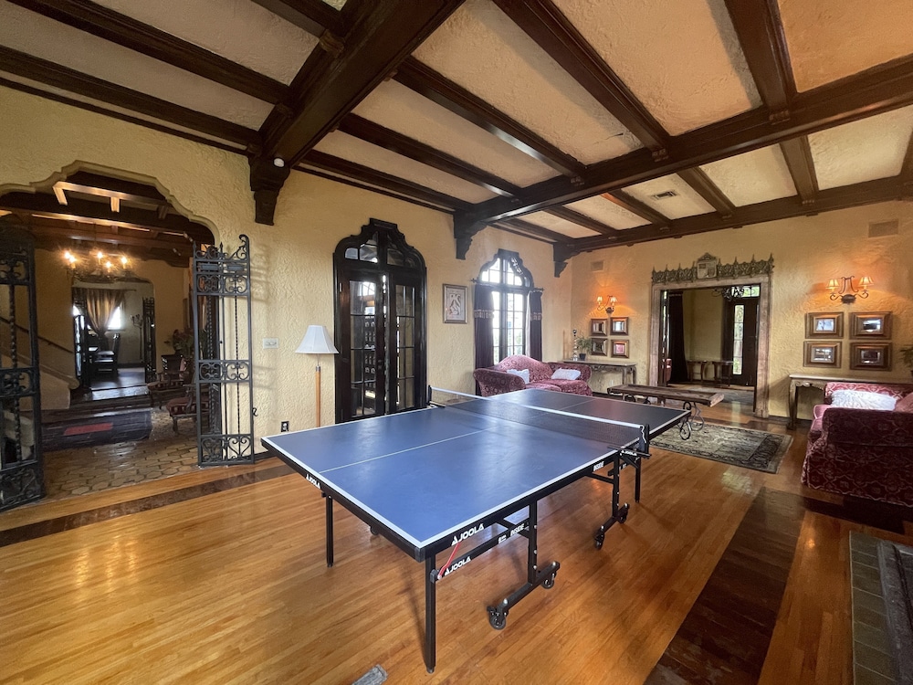 Young Mansion - photo 64
