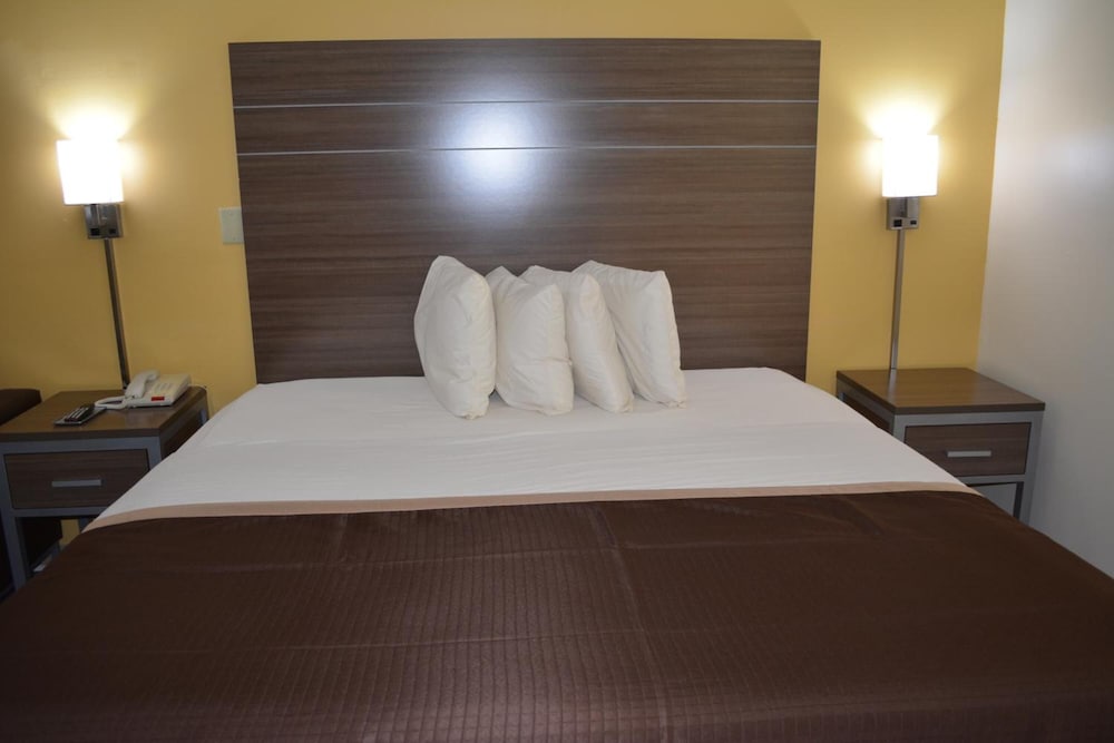Southern Inn Lumberton - photo 29