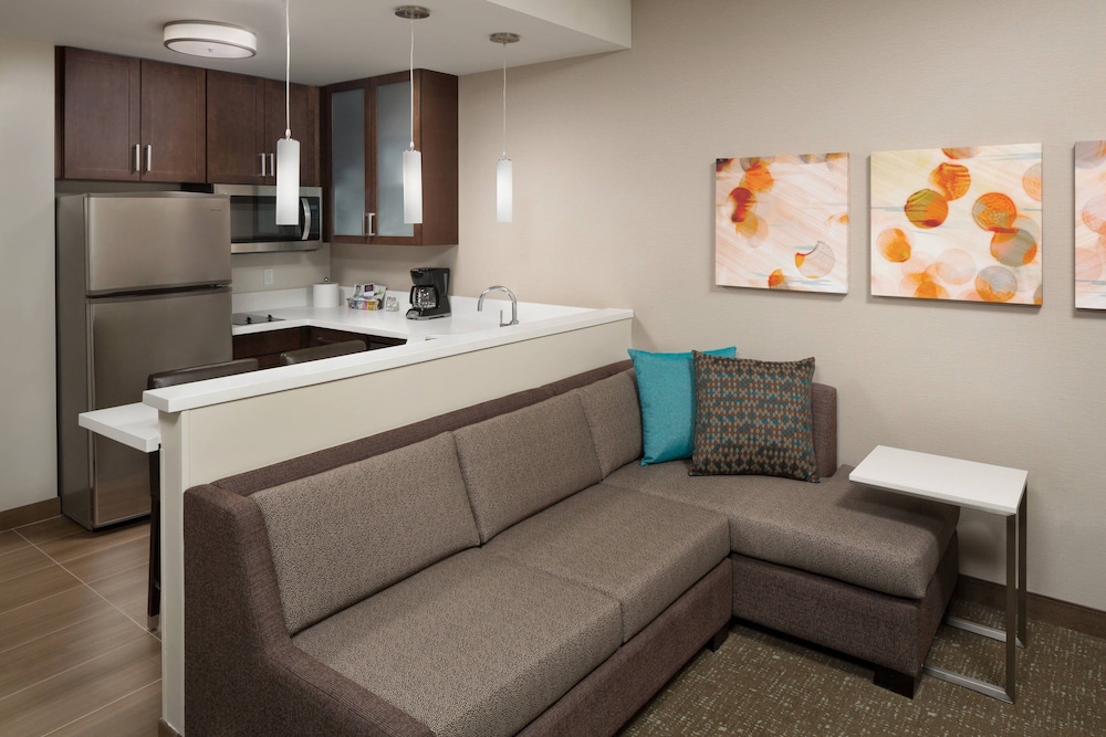 Residence Inn by Marriott Ontario Rancho Cucamonga - photo 11