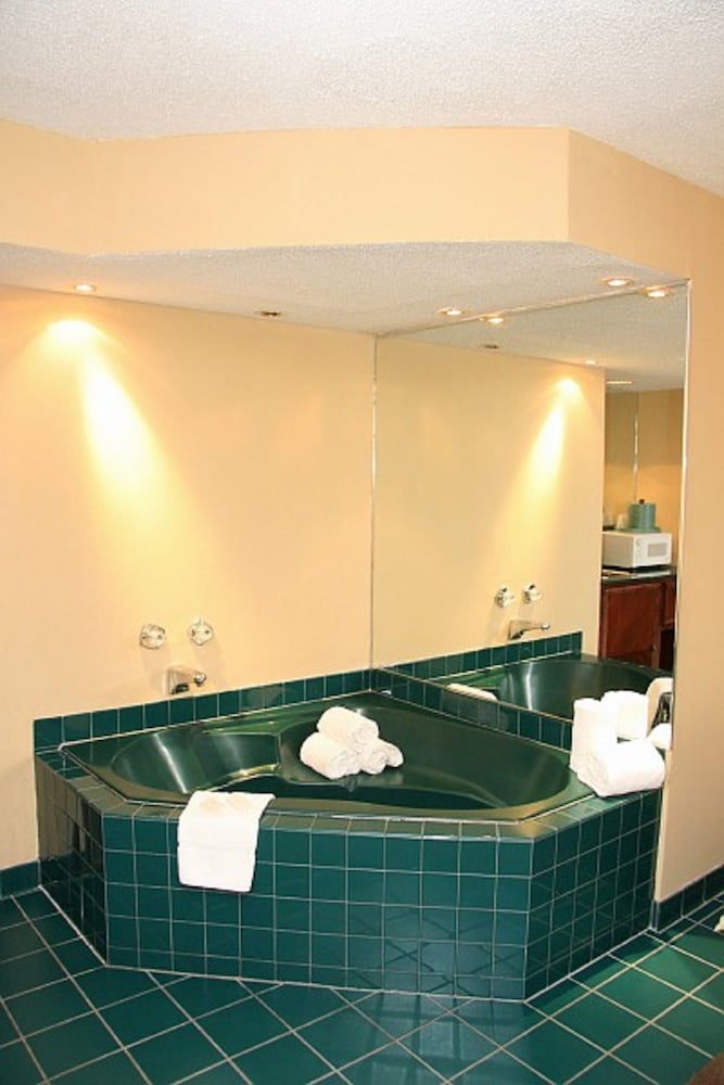 Mansion View Inn and Suite - photo 64