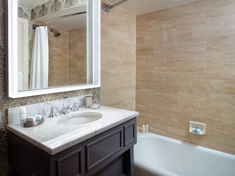 Omni Shoreham Hotel - photo 82
