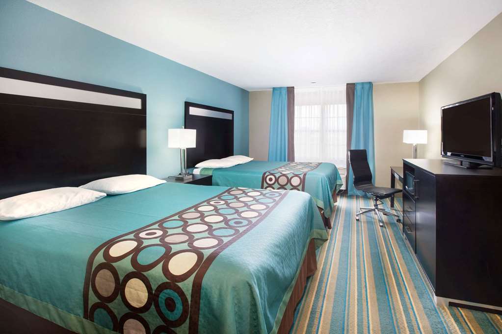 Super 8 by Wyndham Sulphur - photo 11