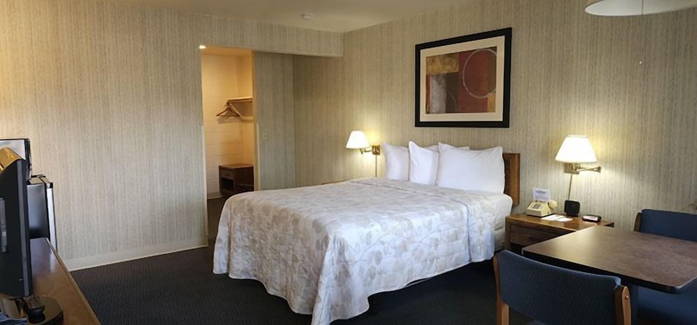 Orland Inn - photo 13