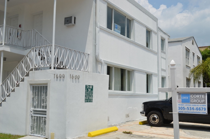 Juliana Hotel Resort in South Beach, United States