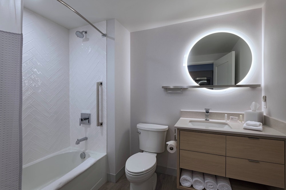 TownePlace Suites by Marriott Brentwood - photo 12