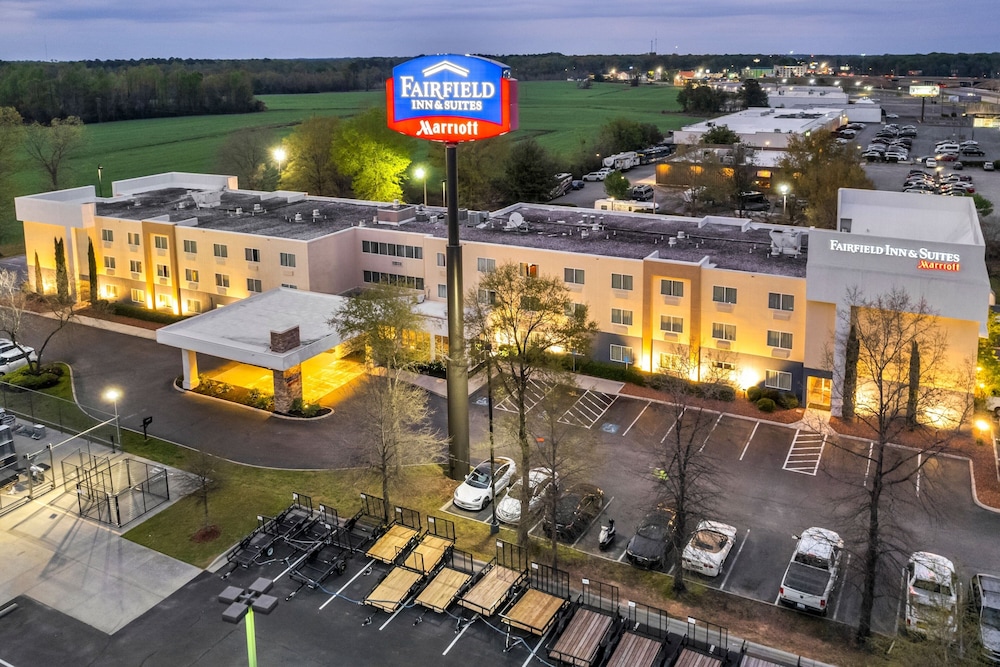 Fairfield Inn & Suites by Marriott Lumberton - photo 46