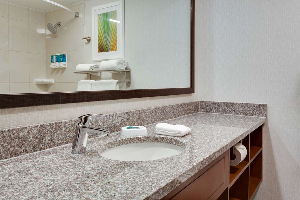Drury Inn & Suites Columbia Stadium Boulevard - photo 15