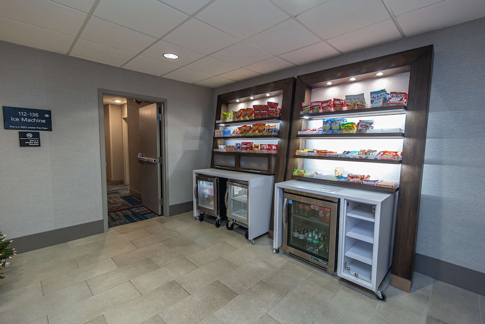 Hampton Inn Atlanta Peachtree City - photo 25