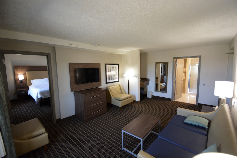 Holiday Inn Hazlet by IHG - photo 8