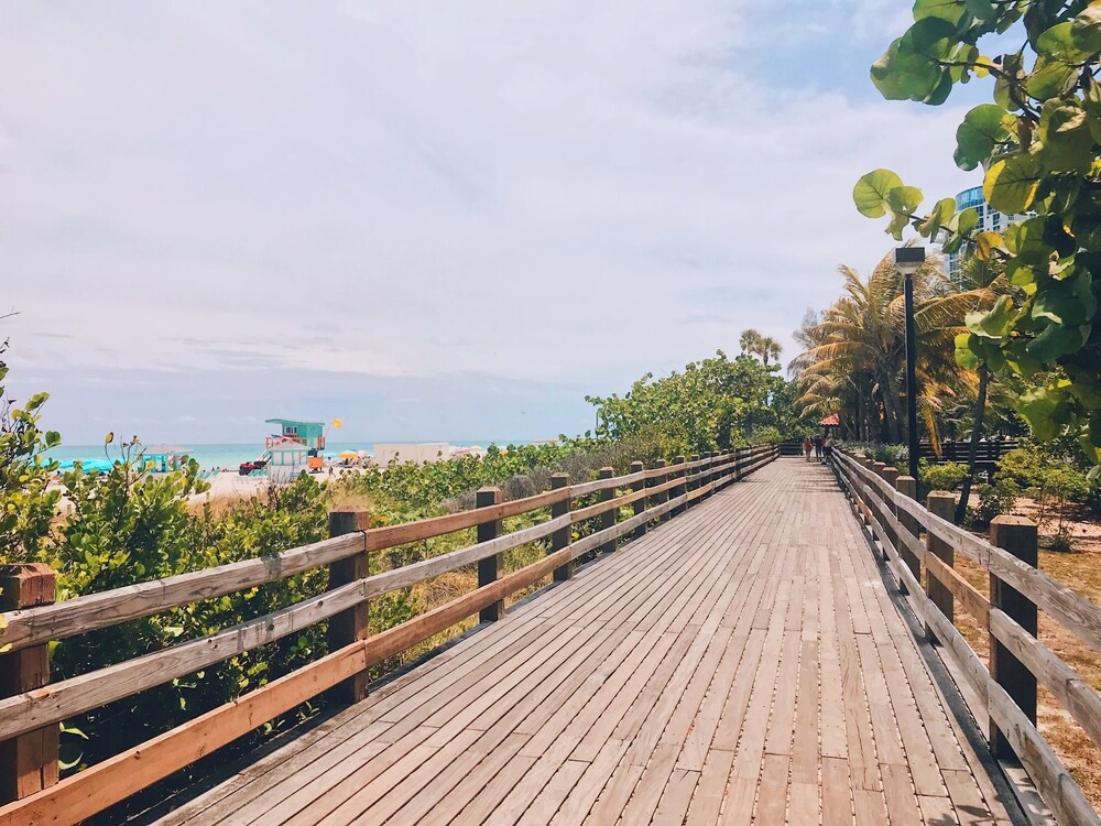Ocean Spray Hotel - photo 82