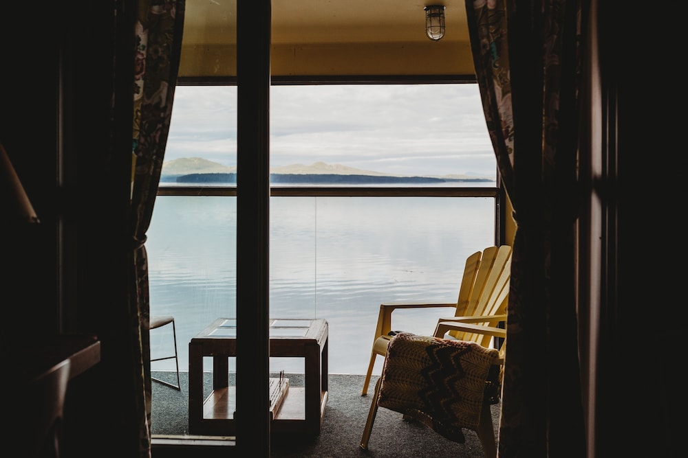 The Oceanfront Hotel - last minute hotel in Unknown City