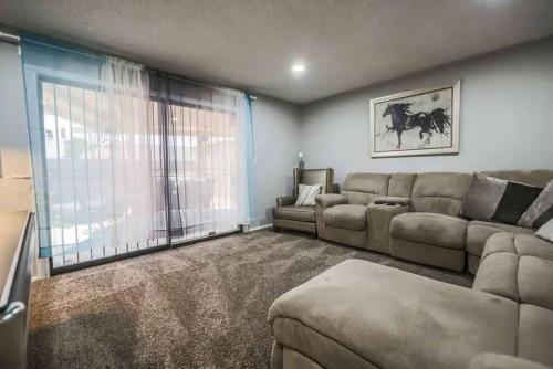 Modern Elegance in the Heart of Las Vegas