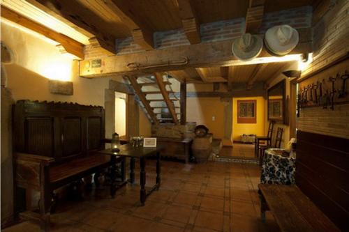 Posada Real La Vieja Chimenea Spa — Cidones — photo 4