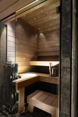 Apartment Rovakatu B12 — 4-Star Luxury Hotel in Rovaniemi, Finland