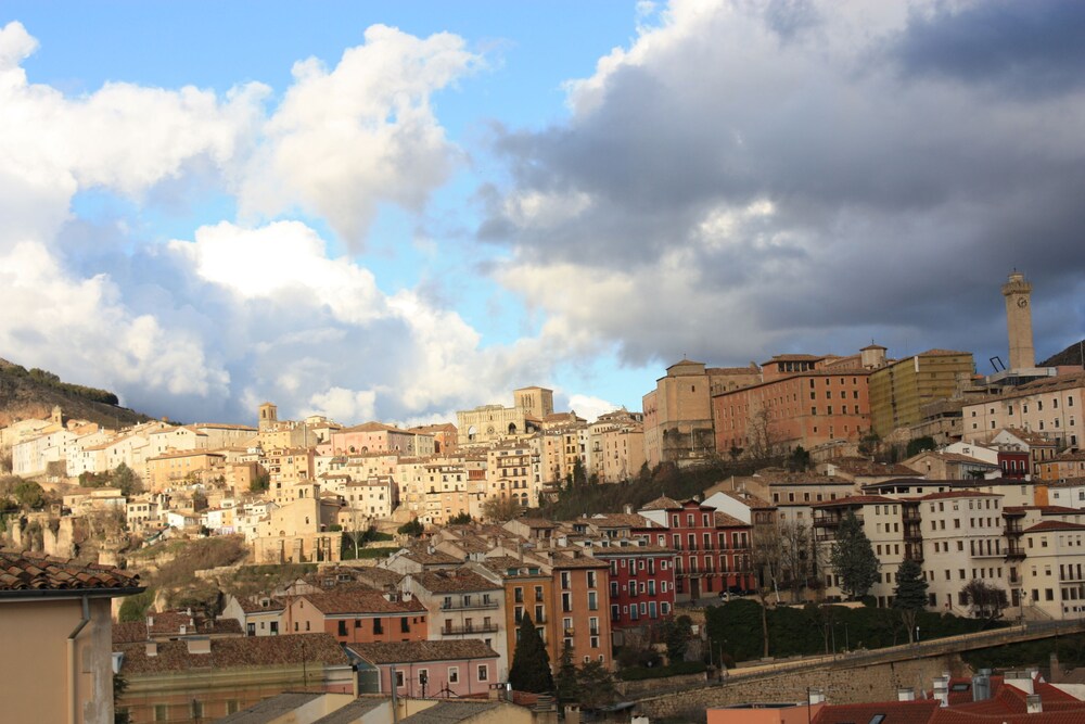 Apartamento Beatriz — 4-Star Luxury Hotel in Cuenca, Spain
