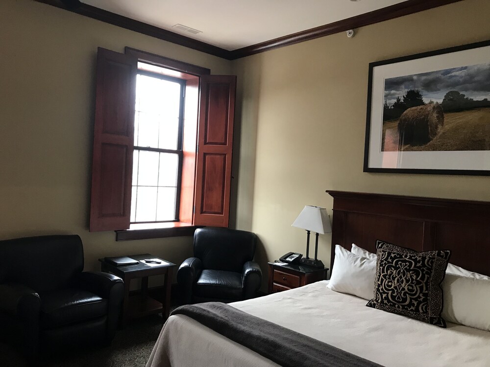 The Eldridge Hotel - photo 30