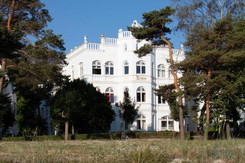Villa Sirene — 4-Star Luxury Hotel in Ostseebad Binz, Germany