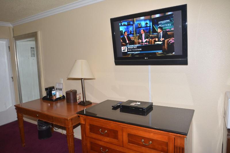 Imperial Inn Oakland - photo 48